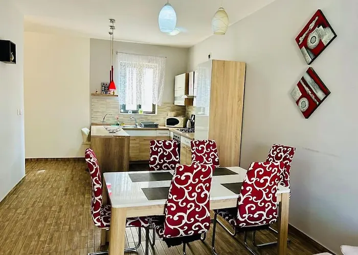 Seaside Duplex Apartman