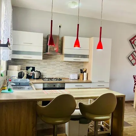 Seaside Duplex Apartament St Paul's Bay