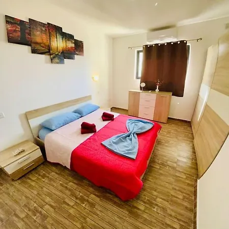 Lägenhet Seaside Duplex St. Paul's Bay