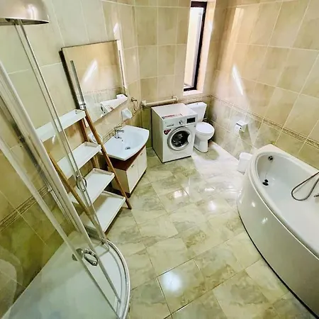 Seaside Duplex Apartment St. Paul's Bay