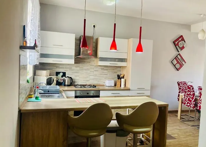 Seaside Duplex Apartament St. Paul's Bay