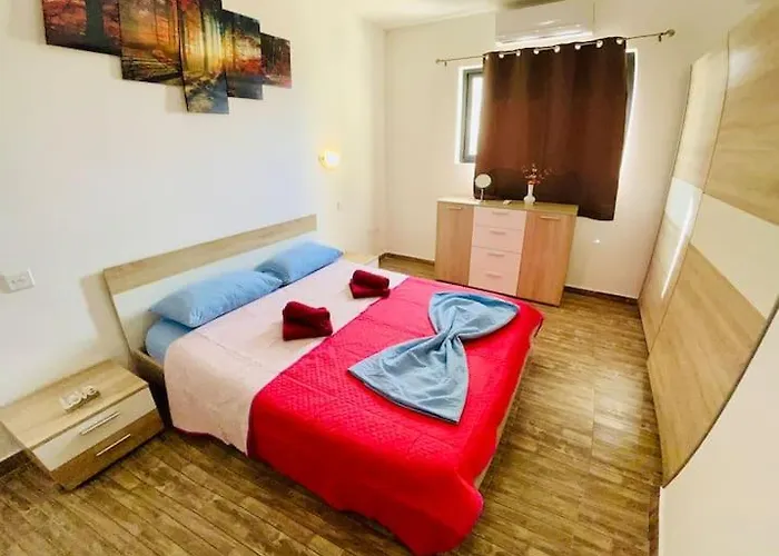 Apartament Seaside Duplex St. Paul's Bay